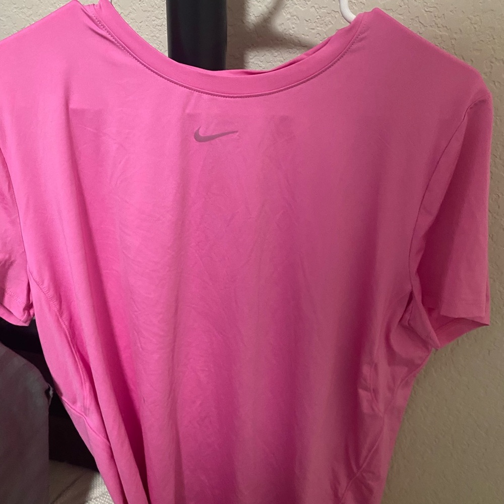 nike dry fit shirt